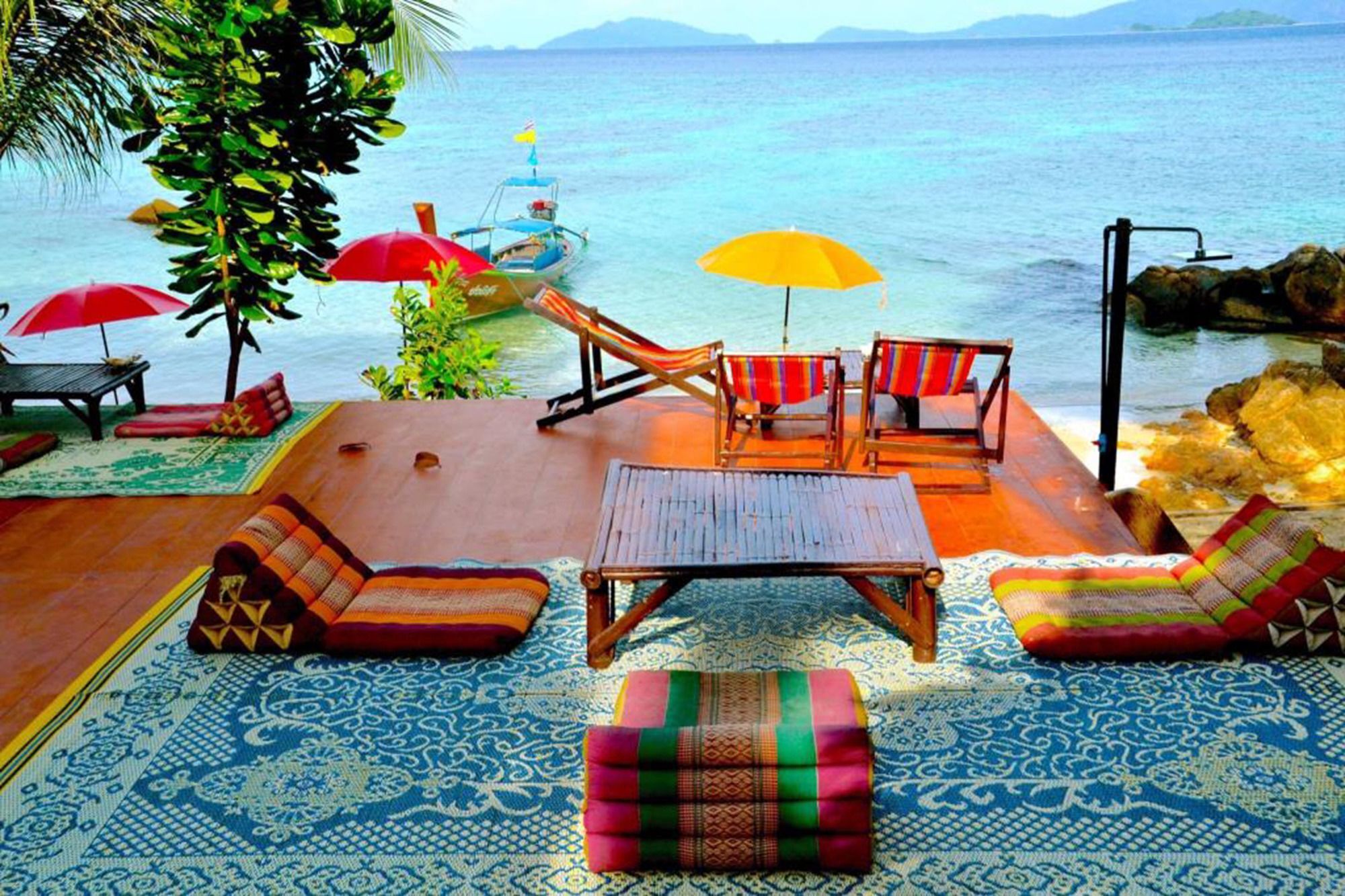 Pitiusas Beach Resort Koh Lipe Buitenkant foto